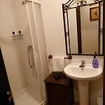 Hotel La Del Horno *
