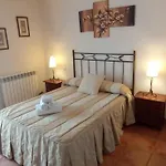La Del Horno Hotel *