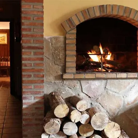 מלון La Del Horno *